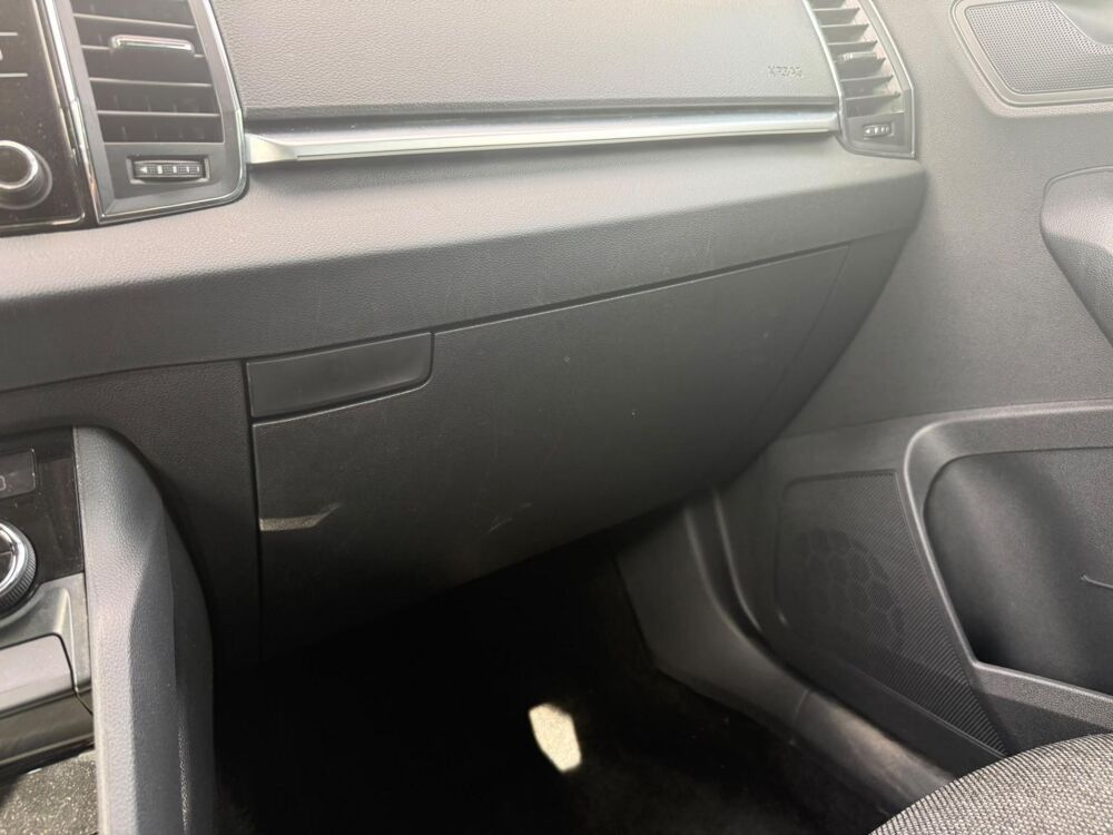 Karoq 1.0 TSI 110 Business, Cam&eacute;ra de recul, Carplay, Clim auto 2022 occasion 31660 Bessi&egrave;res
