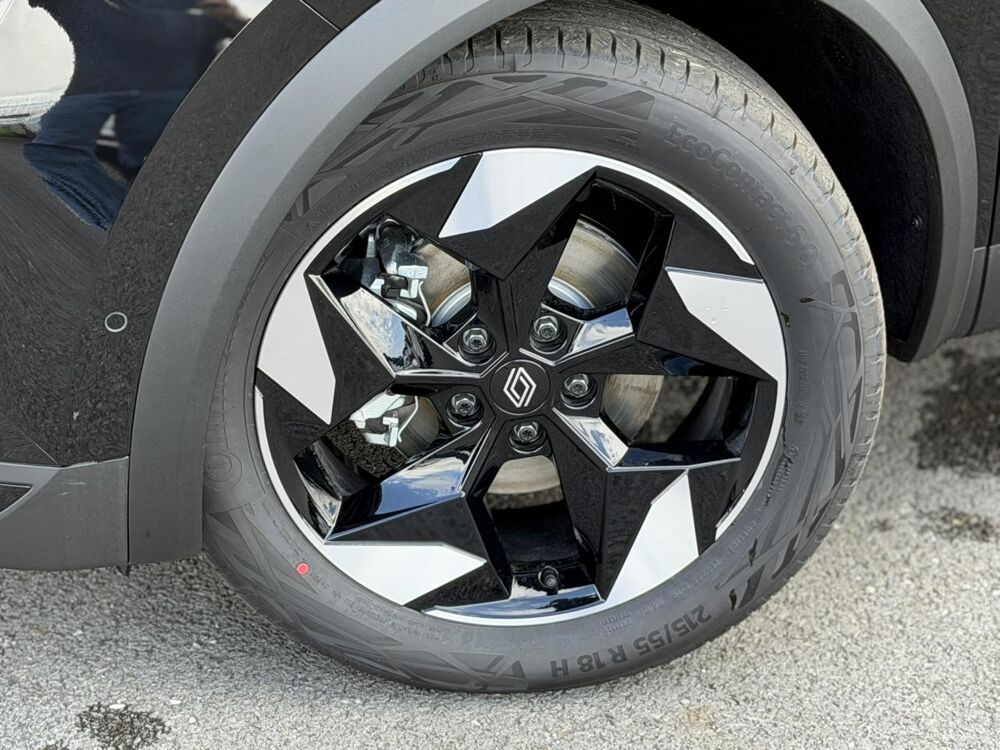 Captur NV 1.8 E-Tech Full Hybrid 160 Techno avec Pack Hiver 2025 occasion 35300 Foug&egrave;res