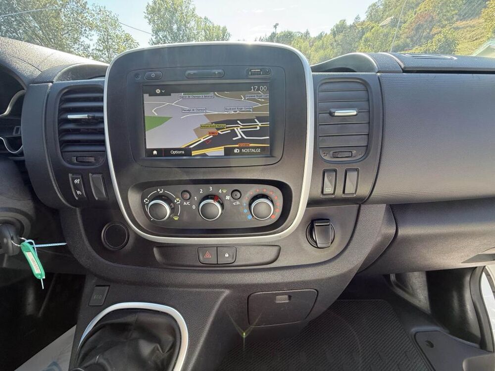 Trafic L1H1 1200 Kg 2.0 dCi - 120 Fourgon Grand Confort TVA RECUPER 2020 occasion 19100 Brive-la-Gaillarde