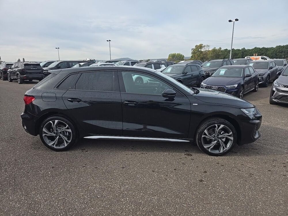 A3 1.5 tfsi 150 hybride s line s tronic 7 2026 occasion 85150 Les Achards