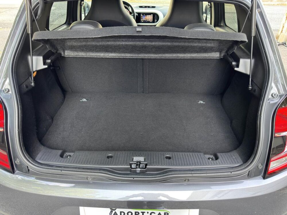 Twingo 1.0 Sce - 75 2020 III BERLINE Intens PHASE 2 2020 occasion 77185 Lognes