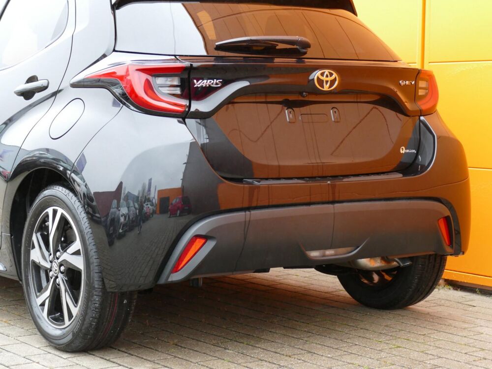 Yaris IV HYBRID 116H DESIGN - BV e-CVT 2025 occasion 77090 Coll&eacute;gien