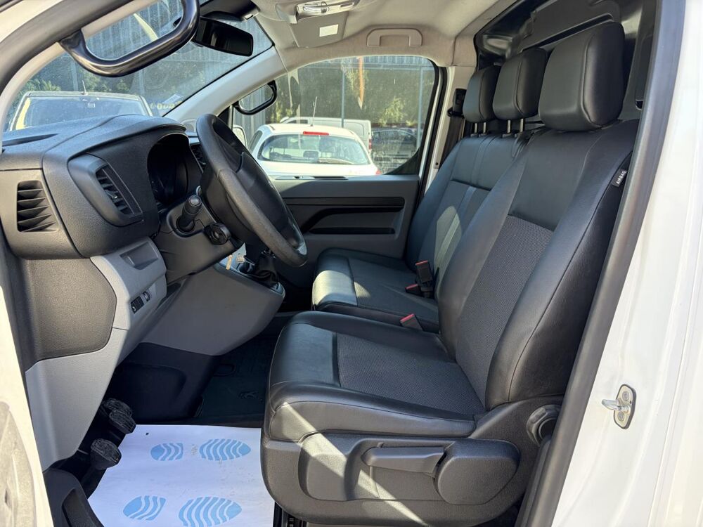 Expert 2.0l HDi - 120 S&S Fourgon Premium Pack / 74000km / reprise 2018 occasion 30260 Orthoux-S&eacute;rignac-Quilhan