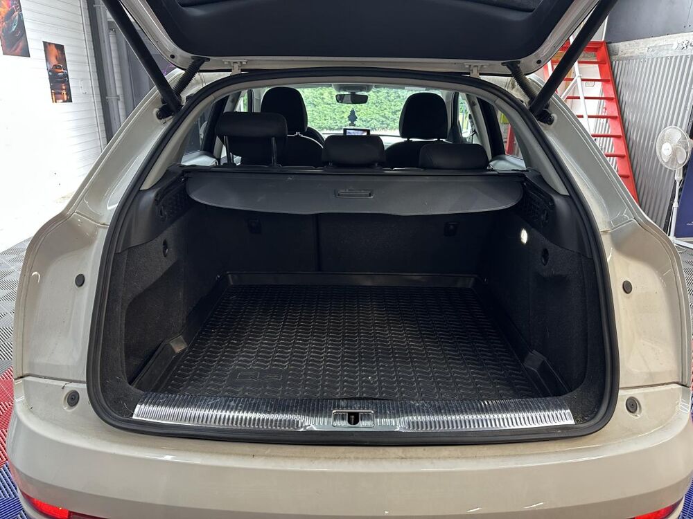 Q3 2.0 TDI 150 BUSINESS LINE QUATTRO S-TRONIC BVA 2016 occasion 33370 Artigues-pr&egrave;s-Bordeaux