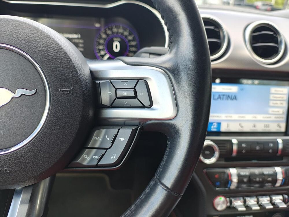Mustang GT FASTBACK 5.0L V8 450ch 2018 occasion 91830 Le Coudray-Montceaux