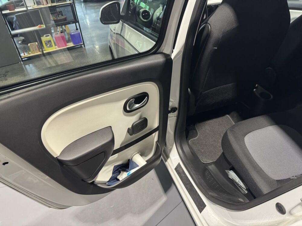Twingo 0.9TCe Intens - 90 - CLIMATISATION - REGULATEUR - BLUETOOTH 2016 occasion 25300 Pontarlier