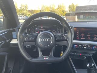 A1 SPORBACK 1.0 L 30 TFSI 116 CH BVA S-Tronic S line-GARANTIE 2019 occasion 33127 Saint-Jean-d'Illac