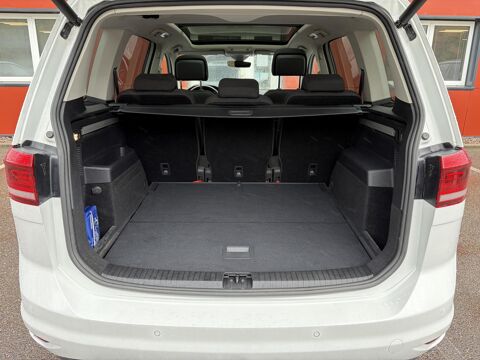 Touran 2.0 TDI 150 DSG Carat 1&egrave;re Main Attelage Toit ouvrant Pack 2017 occasion 67440 Marmoutier