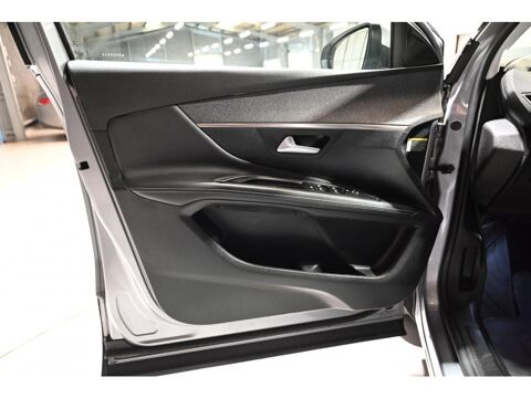 3008 1.2i PureTech 12V S&S - 130 II 2016 Allure PHASE 2 2021 occasion 77100 Meaux