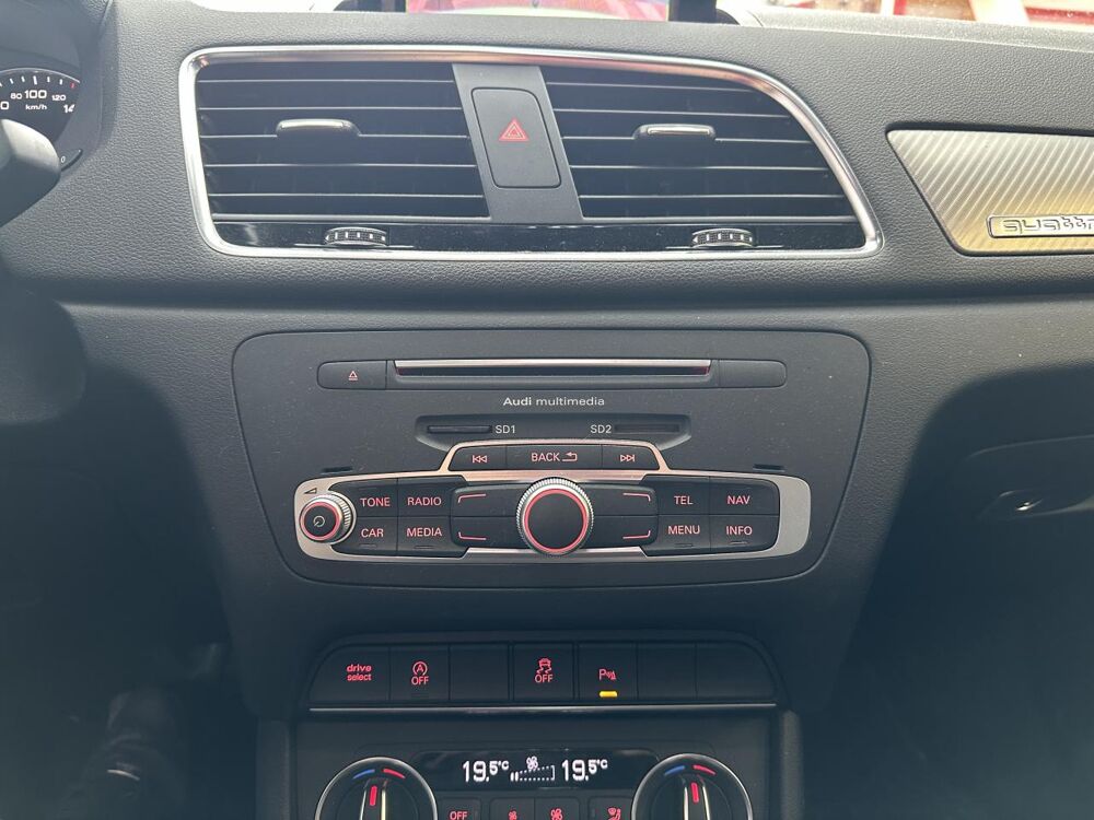 Q3 2.0 TDI 150 BUSINESS LINE QUATTRO S-TRONIC BVA 2016 occasion 33370 Artigues-pr&egrave;s-Bordeaux