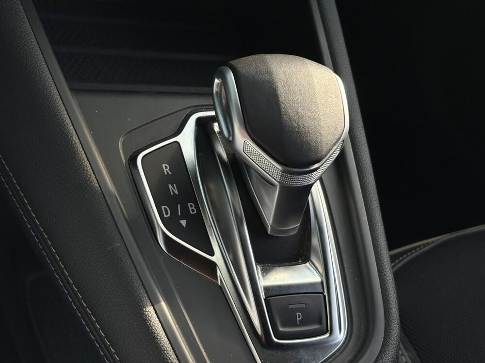 Symbioz E-Tech Full Hybrid 145 Iconic avec Cam&eacute;ra 360&deg;, et Hayon mai 2025 occasion 35300 Foug&egrave;res