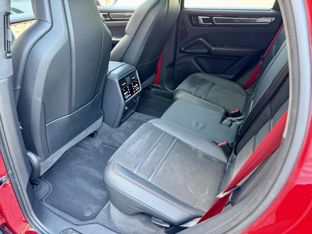 Cayenne GTS 4.0i V8 460 cv Tiptronic S Approved Mars 2027 2021 occasion 38330 Montbonnot-Saint-Martin