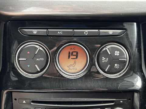 C3 II - 1.6l e-HDi - 92ch - Exclusive Phase 1 - Garantie 12 moi 2012 occasion 76710 Eslettes