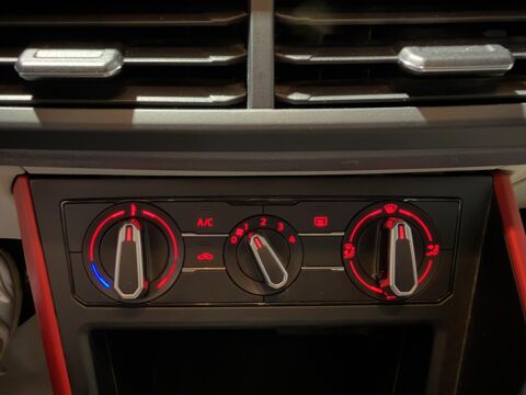Polo 1.0 TSI FIRST EDITION - 95 - CAM - BEATS AUDIO - ACC 2017 occasion 25300 Pontarlier