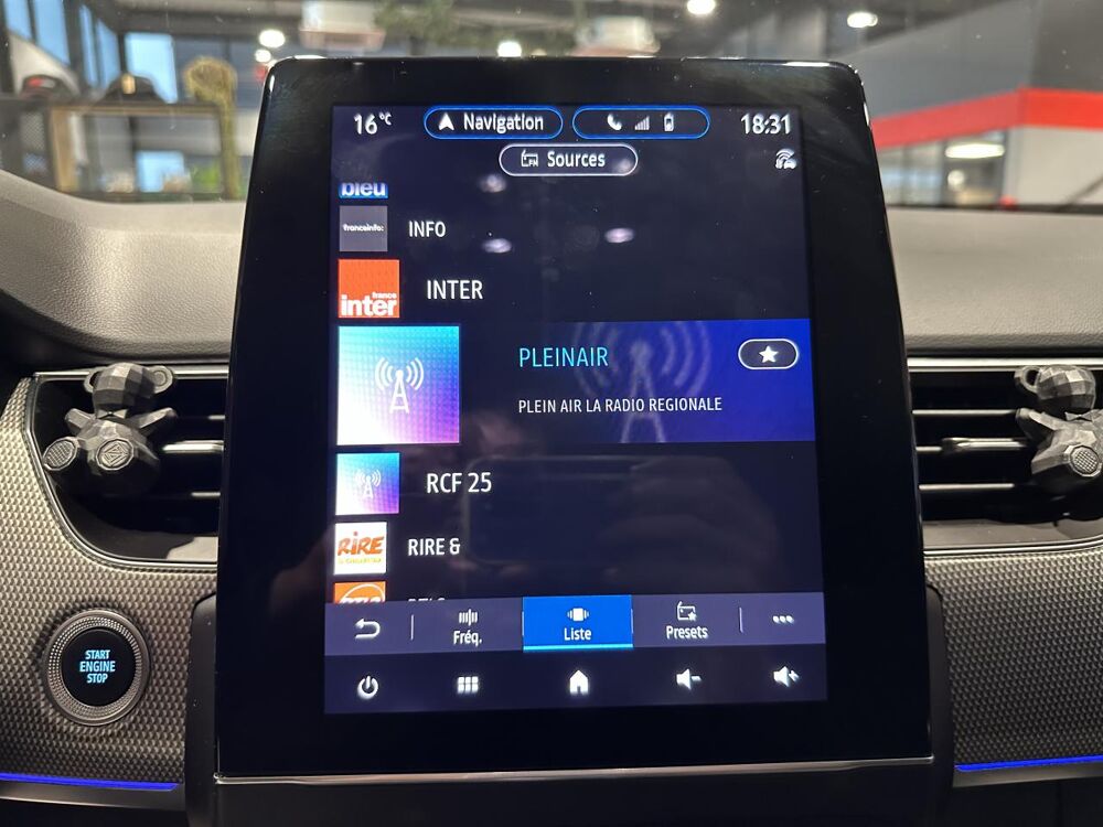 Arkana 1.6 E-Tech Hybride - 145 - BVA multi-modes multi-modes Inte 2021 occasion 25300 Pontarlier