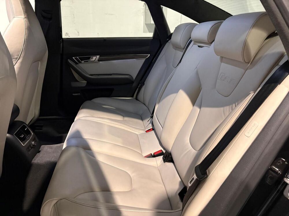 RS6 Quattro 5.0i V10 TFSI - BVA Tiptronic 2008 BERLINE 2009 occasion 78680 &Eacute;p&ocirc;ne