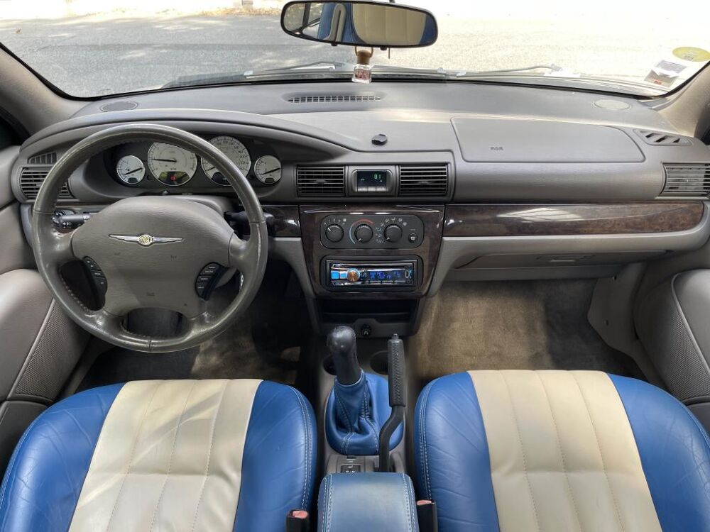 Sebring Cabriolet 2.0i 2006 CABRIOLET LX 2006 occasion 77185 Lognes