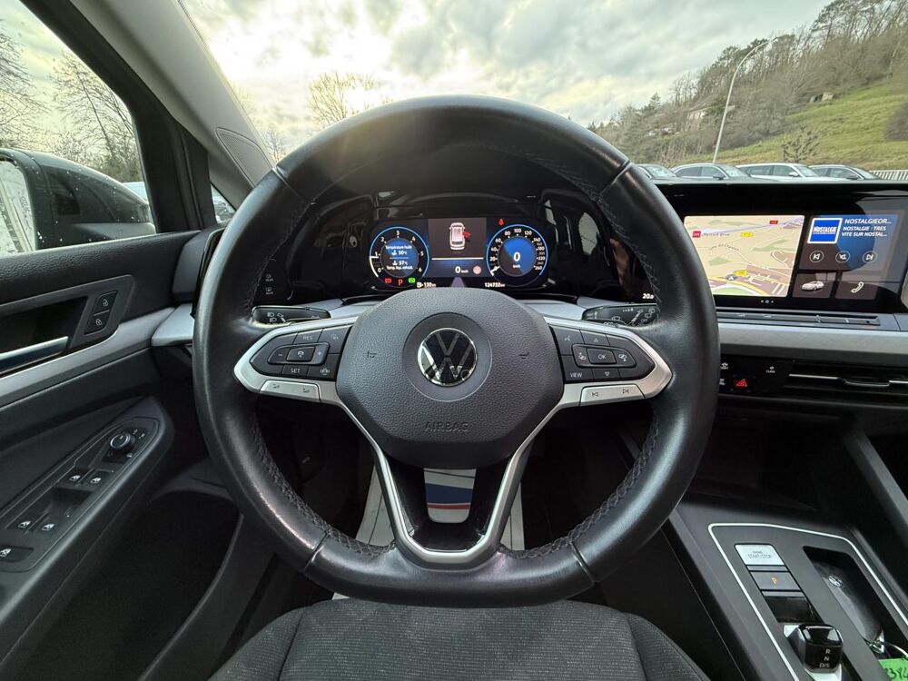 Golf SW 2.0 TDI SCR - 116 Bva Life Business - CARPLAY + CAMERA AR 2022 occasion 19100 Brive-la-Gaillarde