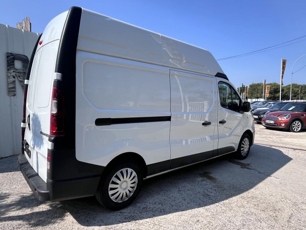 Trafic L2H2 1200 Kg 1.6 Energy dCi - 125 III FOURGON Fourgon Grand 2019 occasion 83490 Le Muy