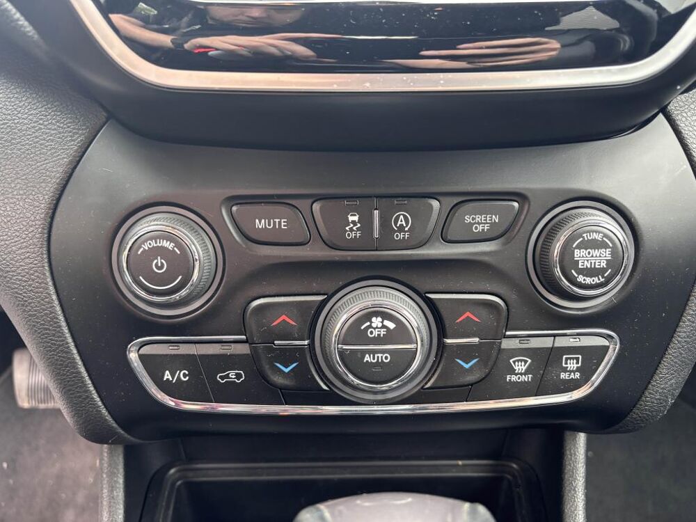 Cherokee 2.2 MultiJet - 195 - BVA 4x4 Active Drive Limited PHASE 2 2019 occasion 77185 Lognes