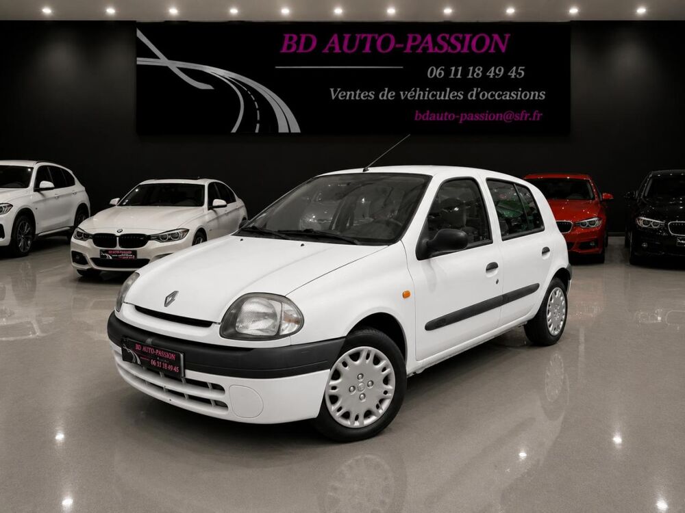 Clio 1.2l 5 portes / ideal jeune permis / embrayage, distribution 1999 occasion 30260 Orthoux-S&eacute;rignac-Quilhan