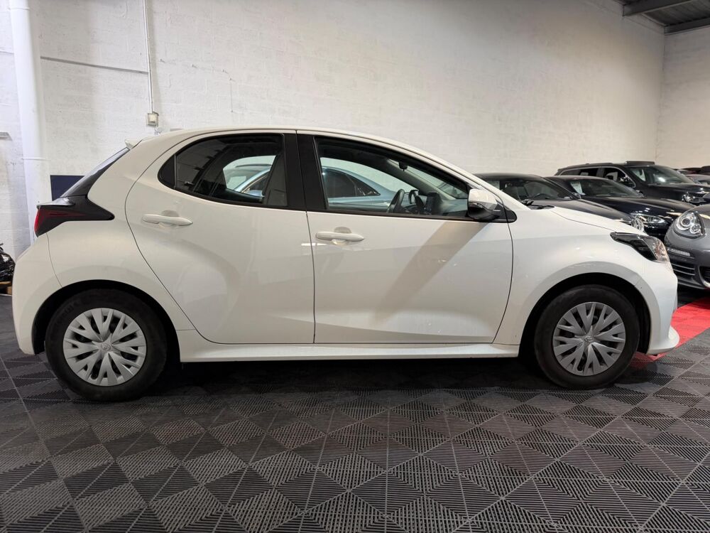 Yaris 1.5 - 120 VVT-i (MY21) IV 2020 Dynamic PHASE 1 2023 occasion 94360 Bry-sur-Marne