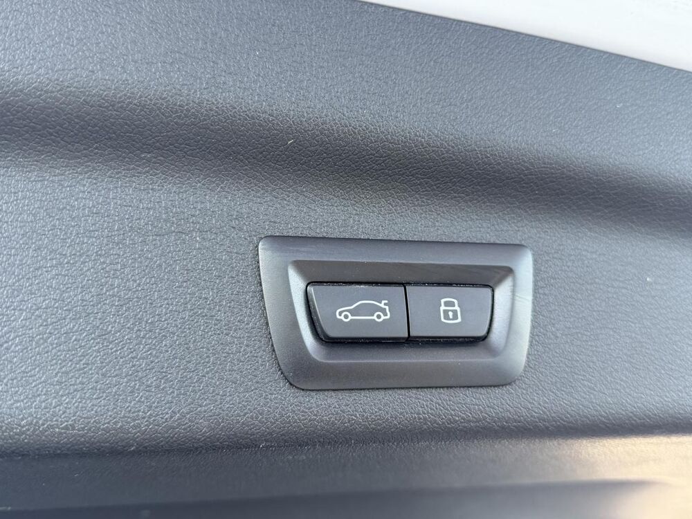 X1 M SPORT 18i 136ch BVA SDRIVE *PACK PREMIUM* 2023 occasion 44700 Orvault