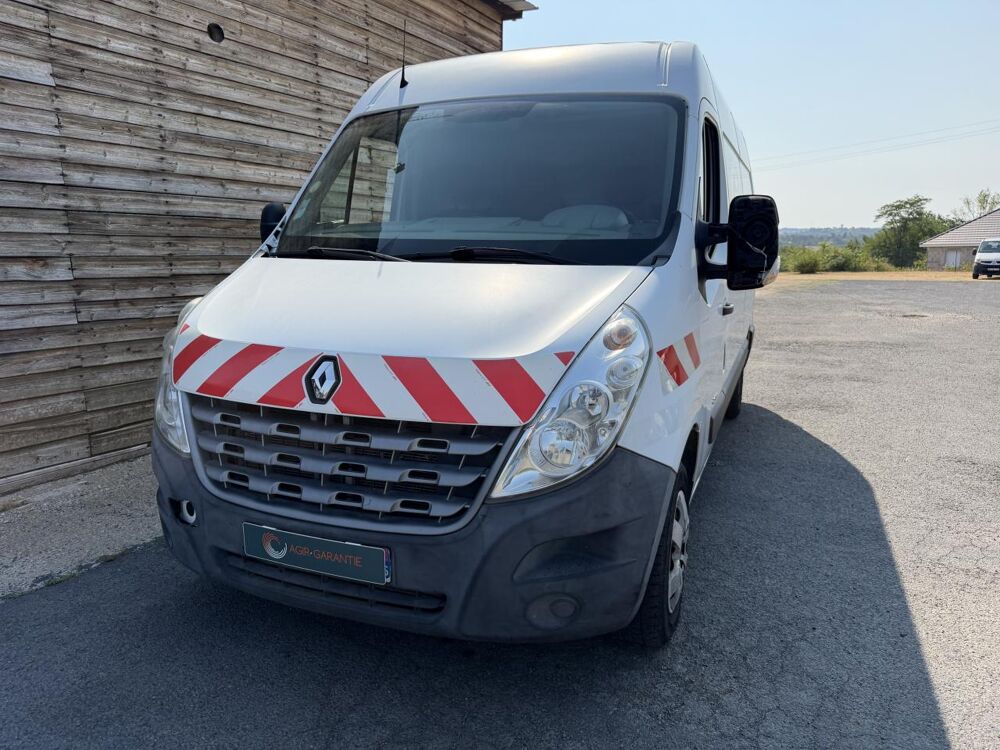 Master Confort F3300 L2H2 2.3 dCi - 100 III FOURGON Fourgon L2H2 T 2011 occasion 19100 Brive-la-Gaillarde