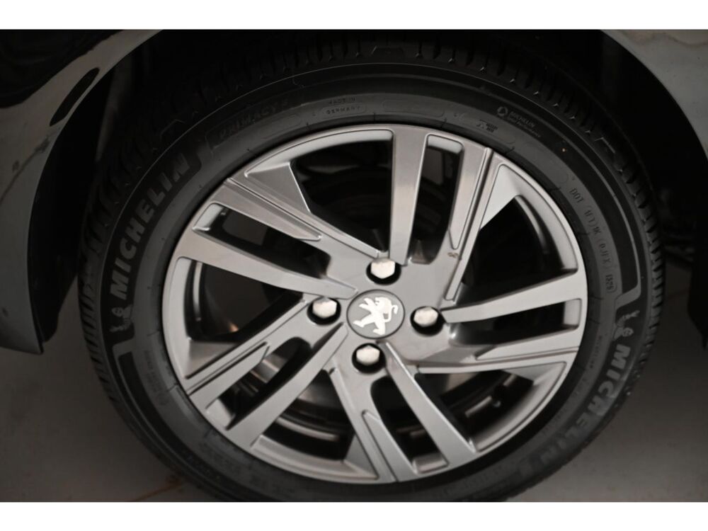 208 1.2i PureTech 12V S&S - 75 II 2019 BERLINE Active Business 2022 occasion 77100 Meaux