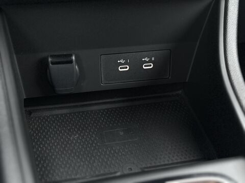 Captur TCE 100 Techno avec Cam&eacute;ra, OpenR Link 10,4\' et Harman Kard 2025 occasion 35300 Foug&egrave;res