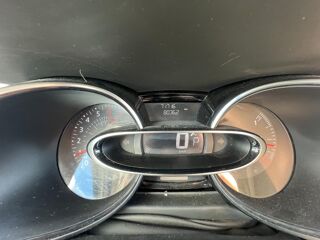 Clio 1.2 TCE Energy EDC6 120 CV BOITE AUTO 2017 occasion 49070 Beaucouz&eacute;