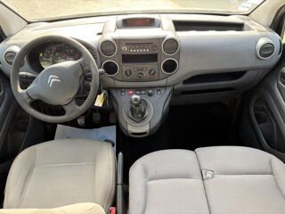 Berlingo 1.6 HDi - 90ch II 2014 Fourgon 3 places / distribution et en 2014 occasion 30260 Orthoux-S&eacute;rignac-Quilhan