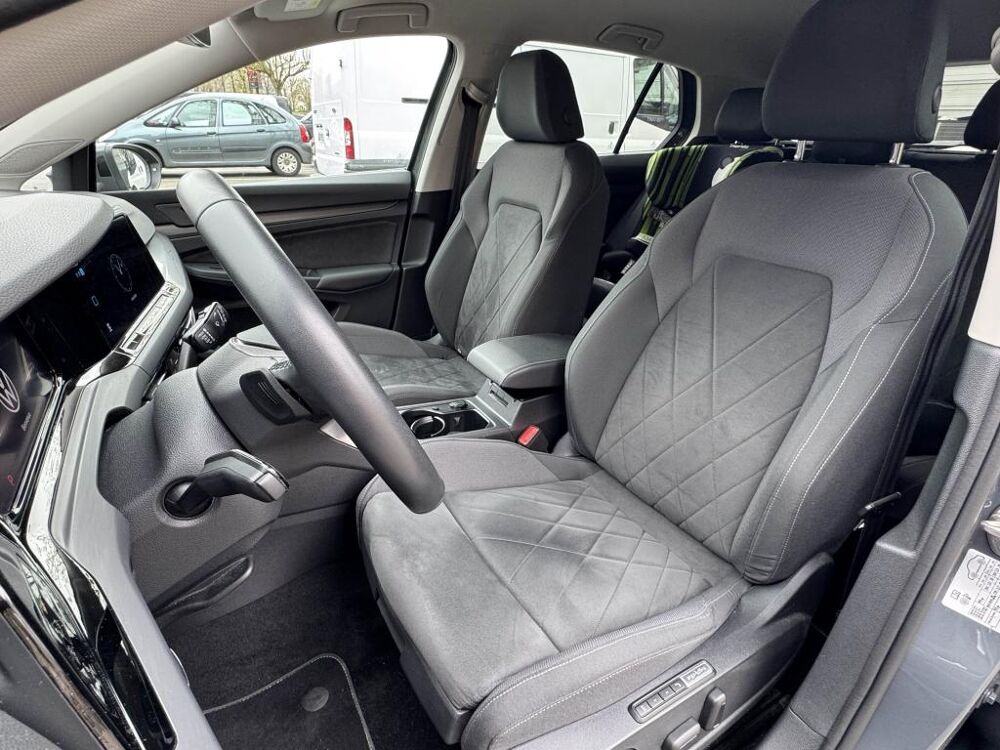 Golf 1.4 eHybrid OPF - 204 - BV DSG 6 VIII BERLINE Style 2024 occasion 77185 Lognes