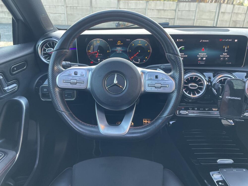 Classe A 220 d 190 CH BVA 8G-DCT 5P AMG Line PH 1- T.P.O-P Premium Pl 2019 occasion 33127 Saint-Jean-d'Illac