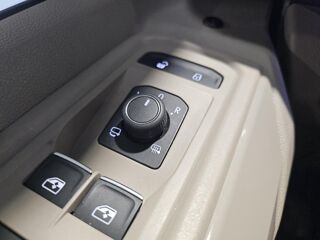 MULTIVAN T7 1.4 E-HYBRID 218 STYLE 2021 occasion 26000 Valence