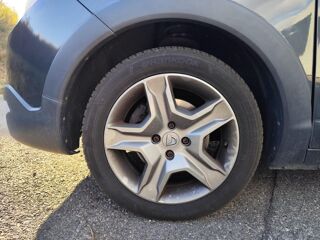 Lodgy STEPWAY 1.2 TCE 115 2017 occasion 42170 Saint-Just-Saint-Rambert