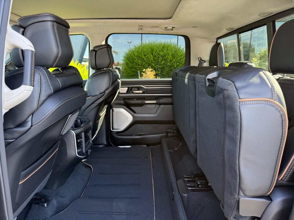 RAM 1500 CREW TUNGSTEN AIR BOX HAYON MULTI 2026 occasion 91830 Le Coudray-Montceaux