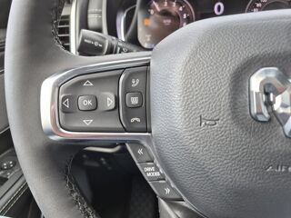 RAM 1500 CREW LAIE SPORT NIGHT EDITION AIR BOX HAYON MULTI 2025 occasion 91830 Le Coudray-Montceaux