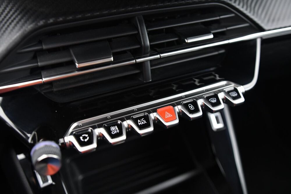 208 50 kWh 136ch Style occasion 17130 Montendre