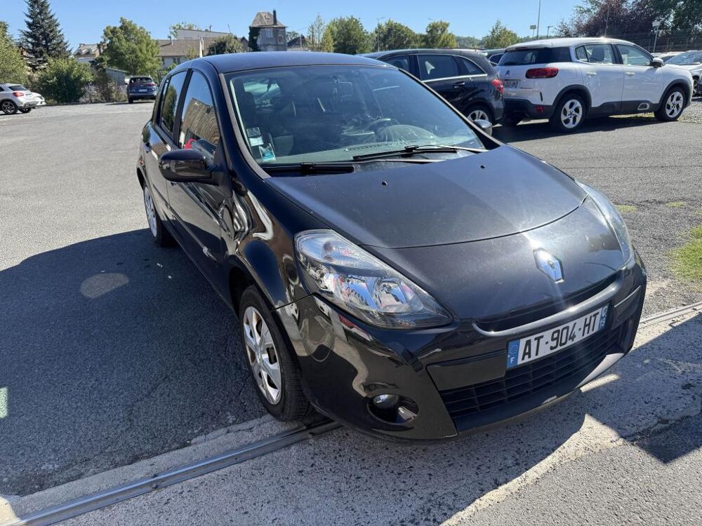 Clio 1.5 dCi - 85 Dynamique TomTom 2010 occasion 19100 Brive-la-Gaillarde