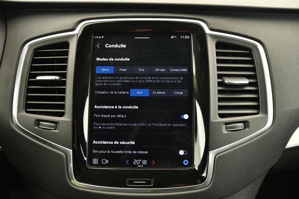 XC90 T8 AWD Hybride Rechargeable 310+145 ch Geartronic 8 7pl Star occasion 17130 Montendre