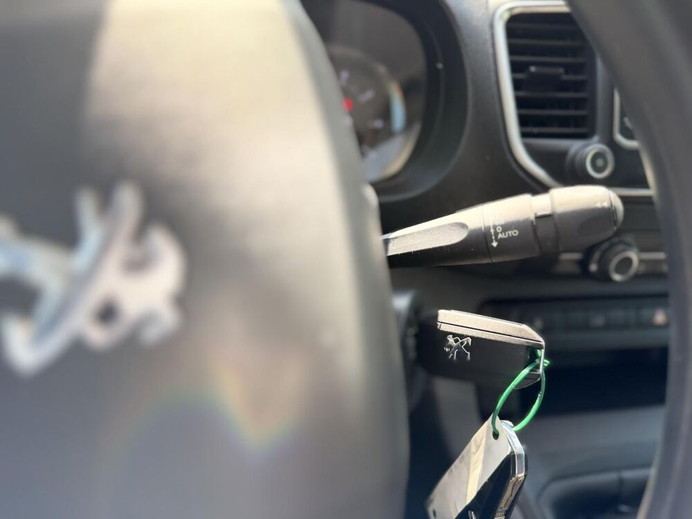 Expert Standard 2.0 BlueHDi - 145CH - PREMIUM - CAMERA - CARPLAY - 2022 occasion 13760 Saint-Cannat