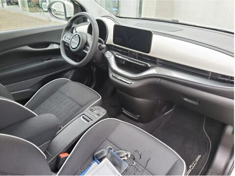 500 Electrique 118ch 42.0kWh avec Cam&eacute;ra et Jantes alu 16\' 2023 occasion 35300 Foug&egrave;res