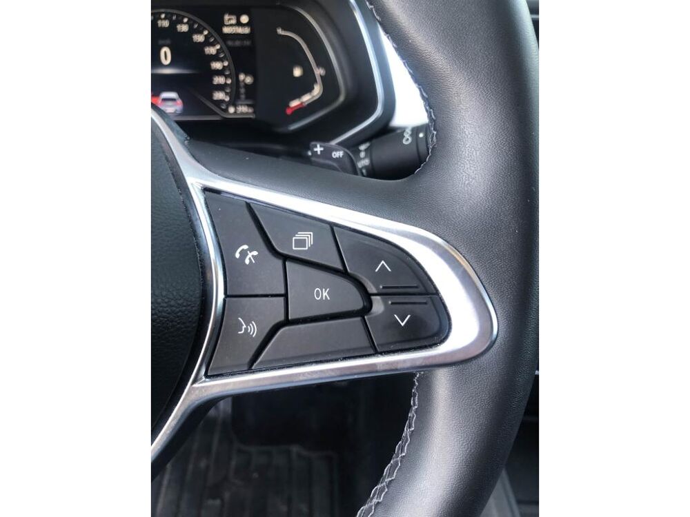 Captur TECHNO MILD HYBRID 160ch EDC 2023 occasion 44700 Orvault