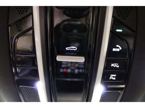 Cayenne Coup&eacute; 3.0i V6 462 BVA E-Hybrid Suivi Porsche Entretien r&eacute;cen 2020 occasion 59493 Villeneuve-d'Ascq