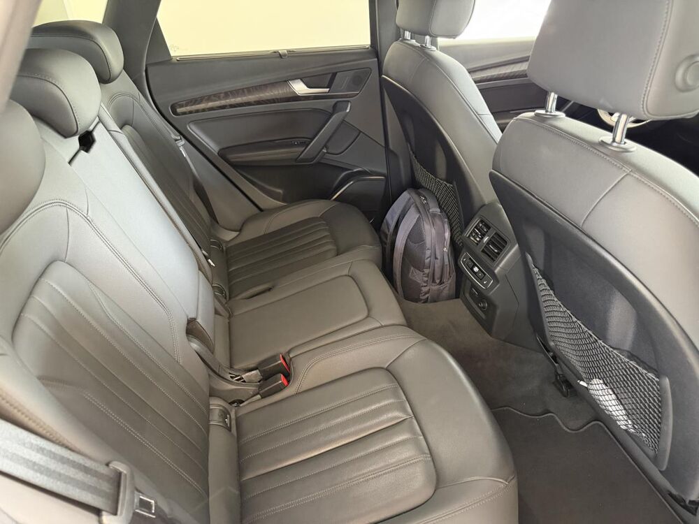 Q5 2.0 35 TDI 165CH MHEV HYBRID AVUS S-TRONIC BVA GARANTIE 12 M 2021 occasion 16000 Angoul&ecirc;me