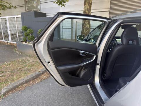 V40 Cross Country D3 - 150 - BVA Geartronic CROSS COUNTRY Summu 2016 occasion 77185 Lognes