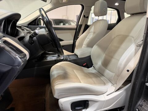 E-PACE D180 AWD BVA S - R&eacute;vis&eacute; & Garanti 12 MOIS 2018 occasion 94360 Bry-sur-Marne