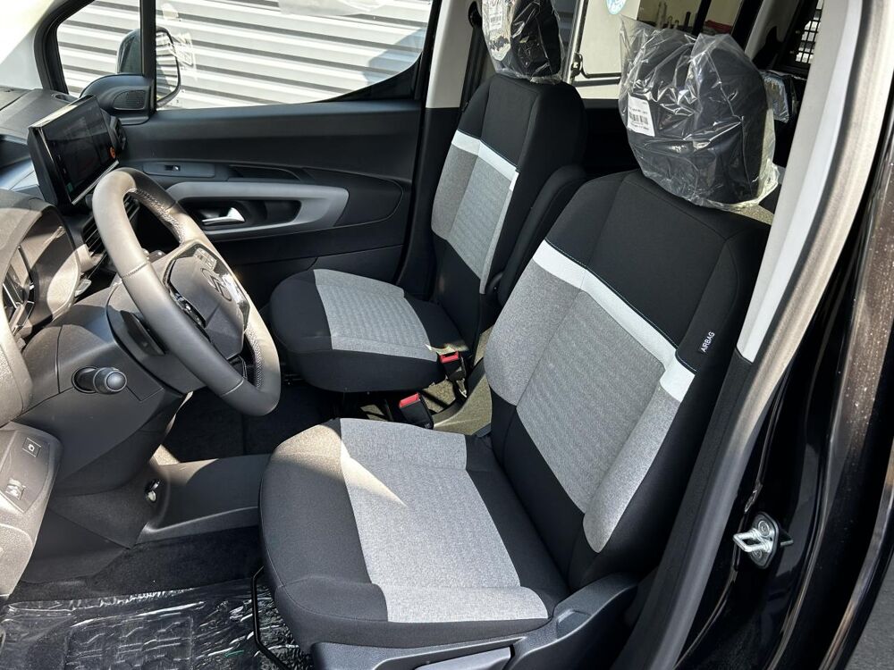 Berlingo M // N1 BlueHDi 130 Plus EAT8 5pl  CarPlay  JA16Noir  Rad 2026 occasion 34190 Ganges