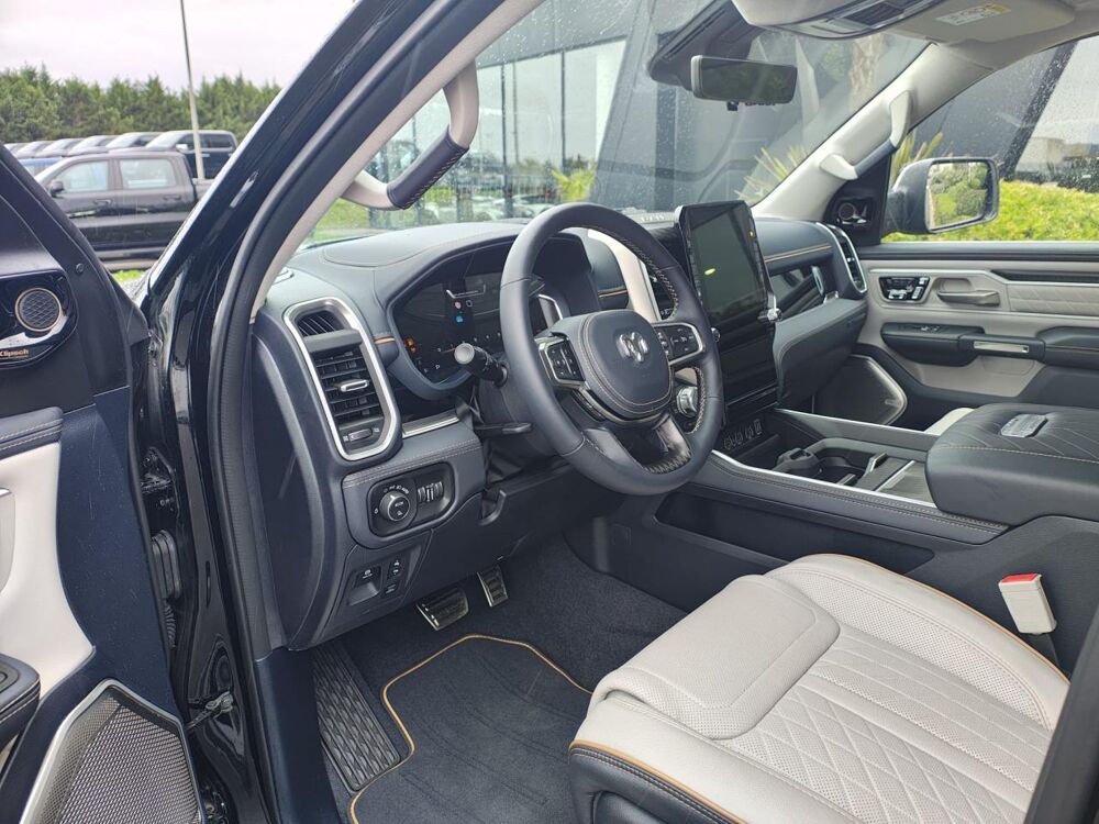 RAM 1500 CREW TUNGSTEN AIR BOX 2025 occasion 91830 Le Coudray-Montceaux